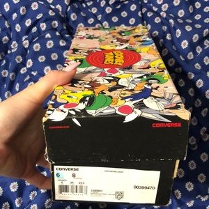 Looney tunes converse